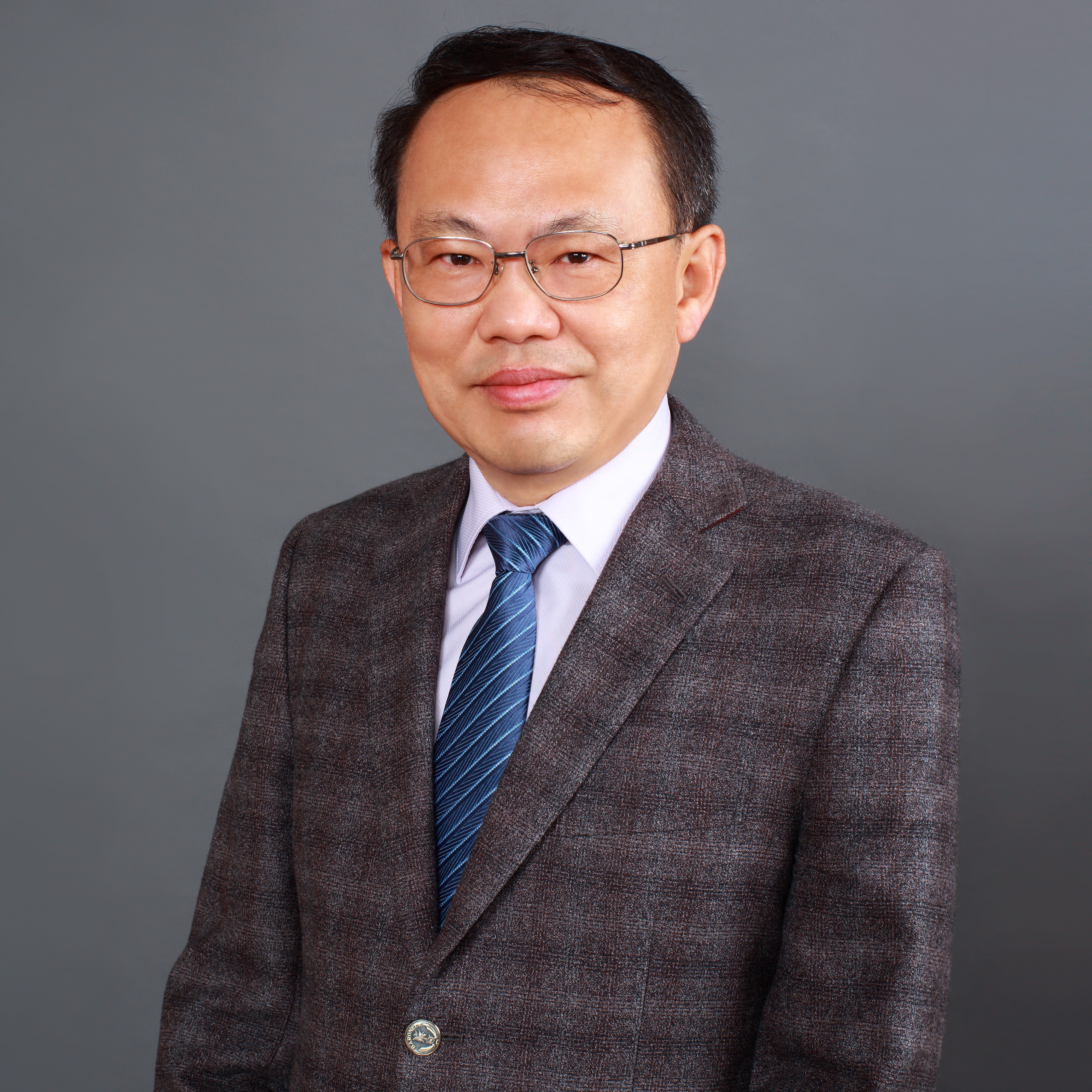 陳亮嘉教授 愛在其中 樂在其中